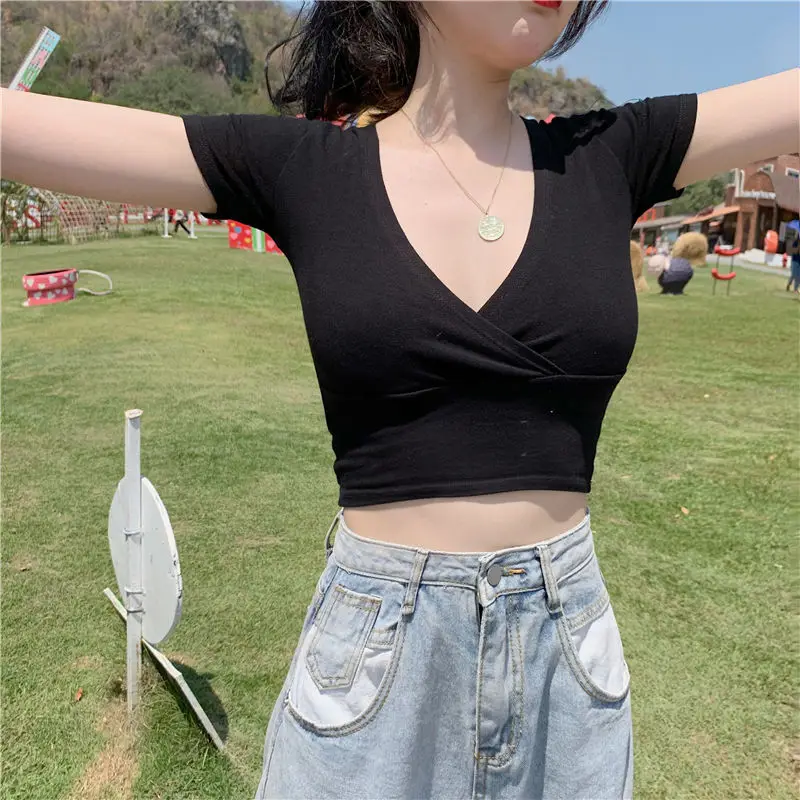Women Black V-Neck Crop T-Shirt 2025 Summer - Image 4