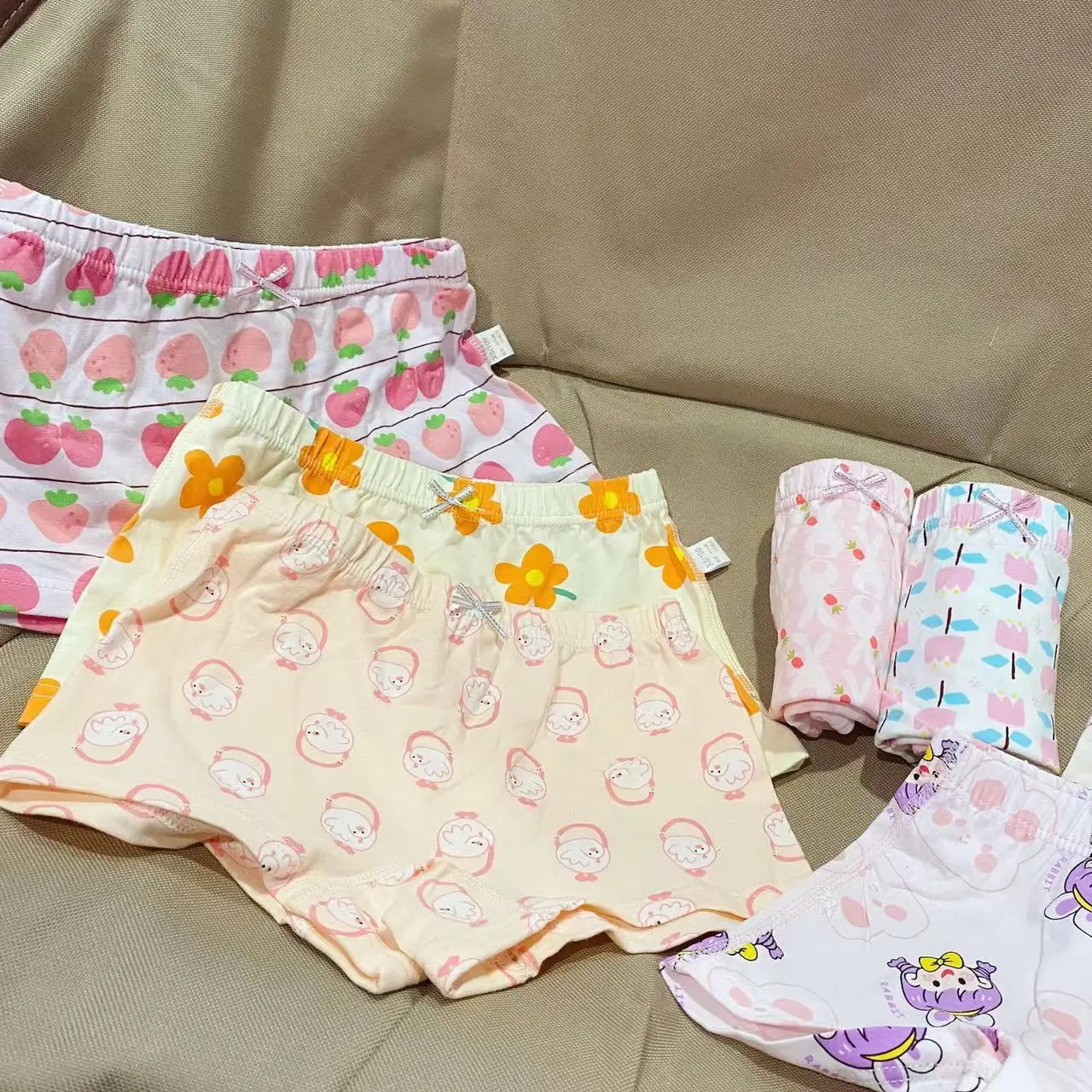 Girls Cartoon Print Cotton Boxer Shorts 3-Pack - Image 3