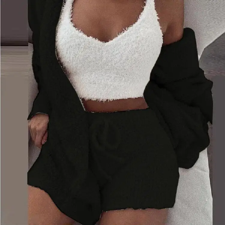 Plus Size Plush 3-Piece Winter Pajamas Set - Image 4