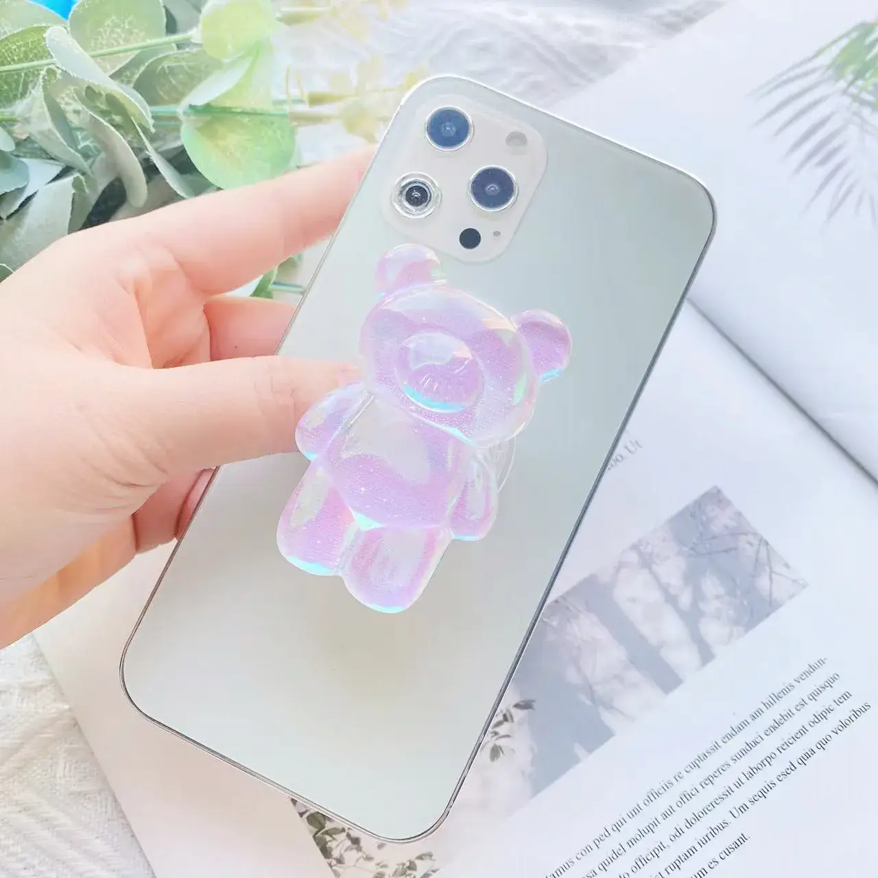 Transparent 3D Bear Phone Holder Green Blue - Image 3