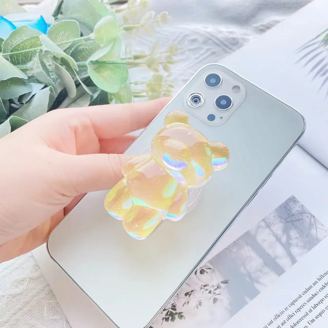 Transparent 3D Bear Phone Holder Green Blue - Image 5