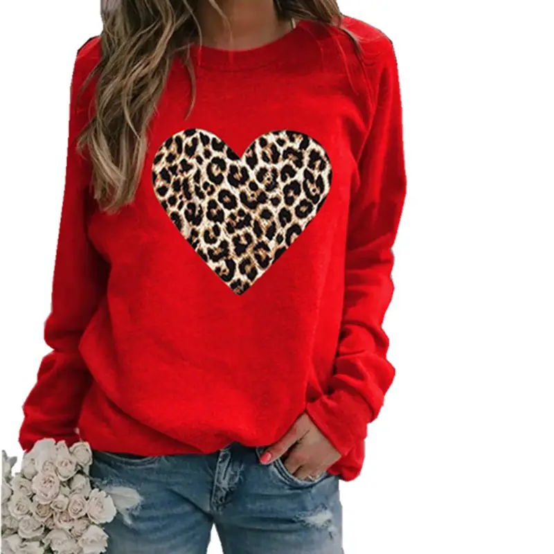 Women's Leopard Heart Hoodless Fleece Crewneck Top