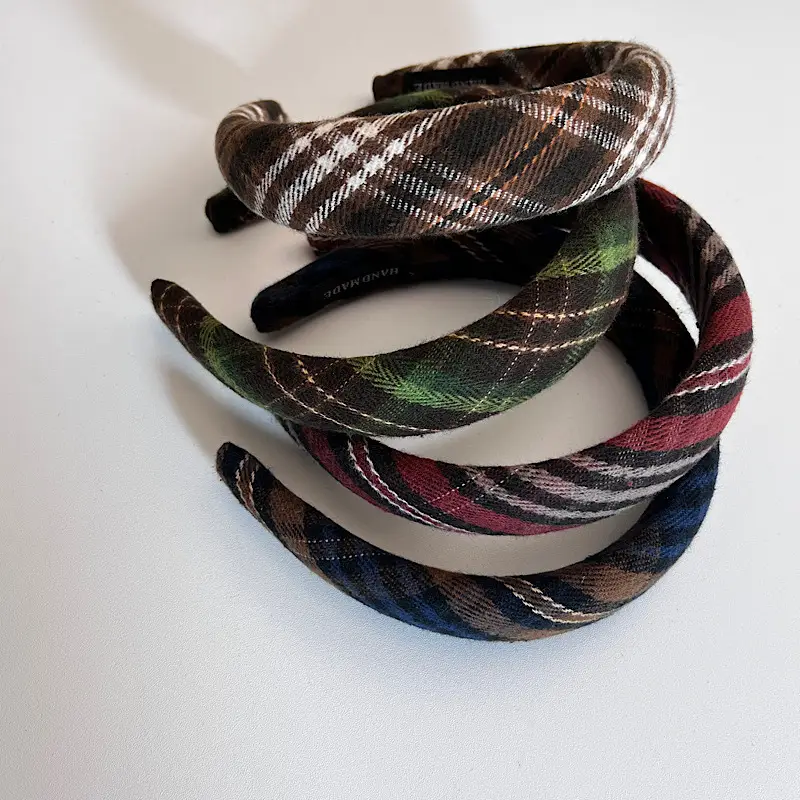 Retro Plaid Sponge Hairband for Women Autumn Winter — feature 2