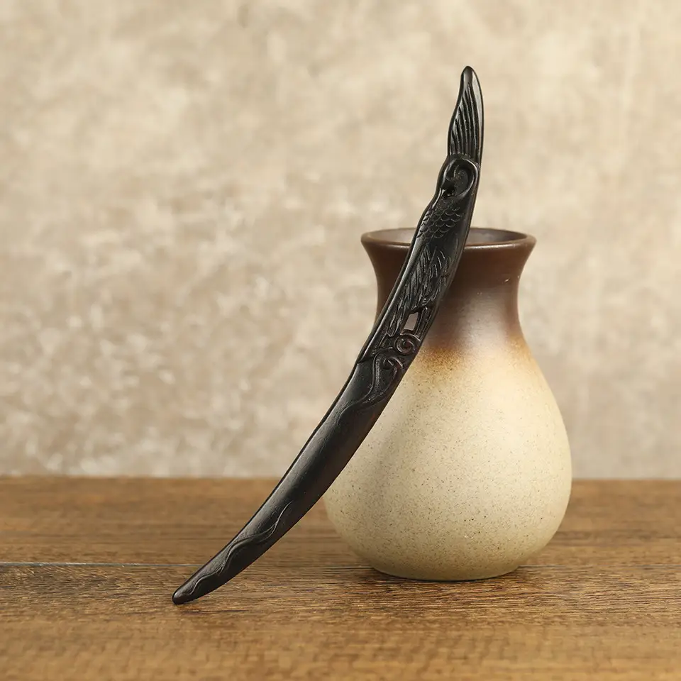 Elegant Wooden Hairpin with Dragon Design - Image 4