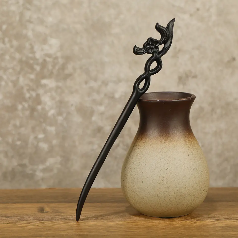 Elegant Wooden Hairpin with Dragon Design - Image 5