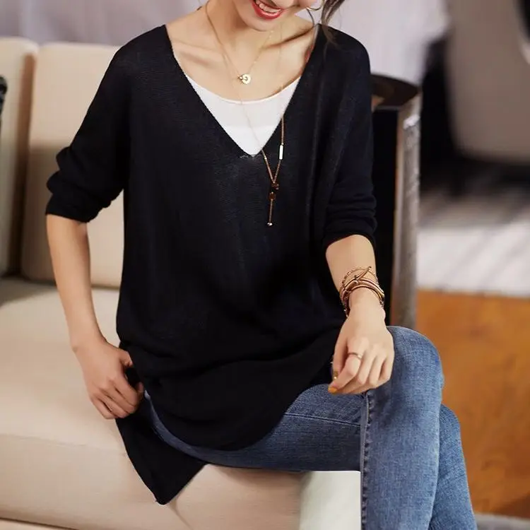 Black V-Neck Loose Fit T-Shirt for Women - Image 3