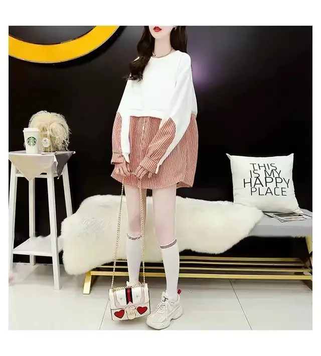 Korean Style Fake Two-Piece Sweatshirt Stripe Coat Women Loose Large — feature 2