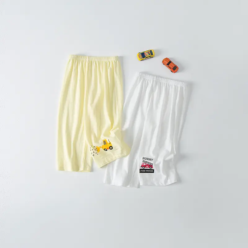 Children's White Bamboo Cotton Capri Pants 2-Pack - Image 4