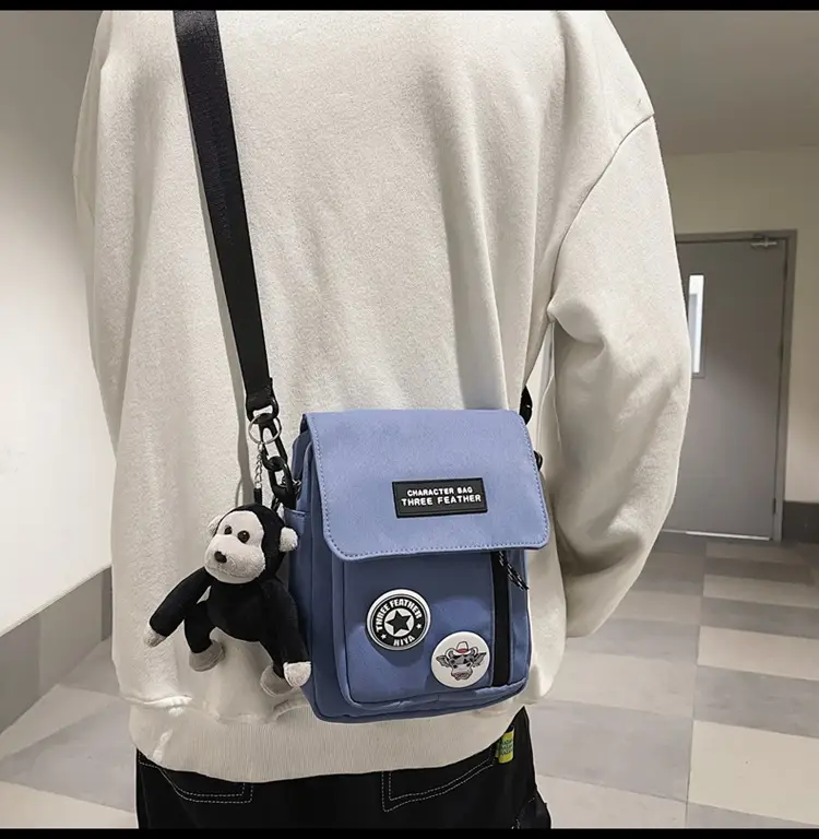 Men's Blue Messenger Bag with 3 Buttons — feature 34