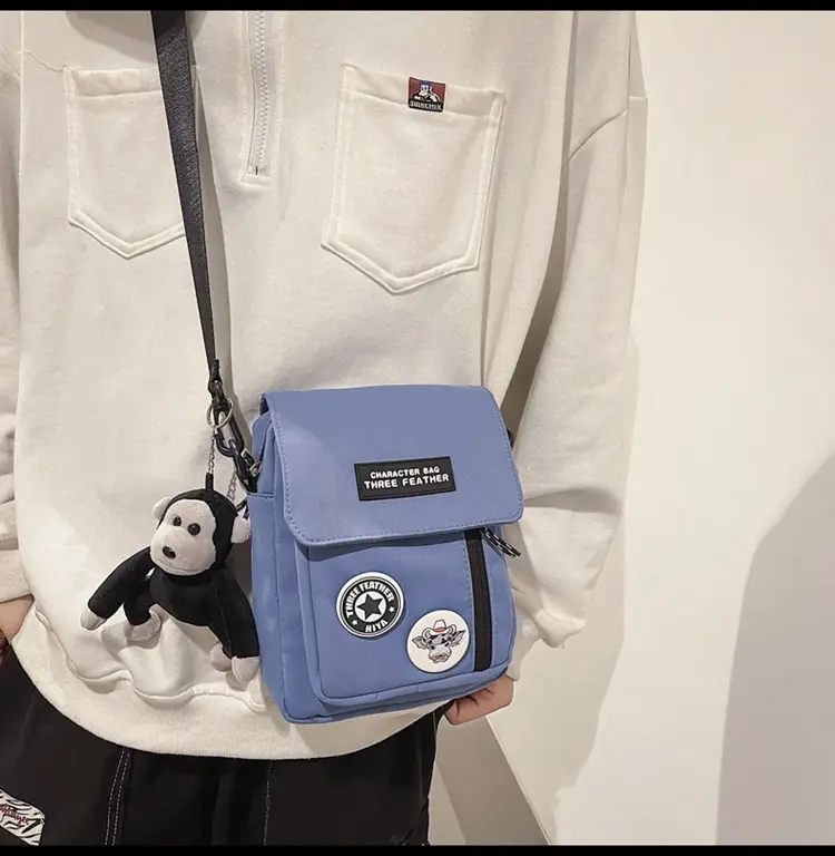 Men's Blue Messenger Bag with 3 Buttons — feature 38