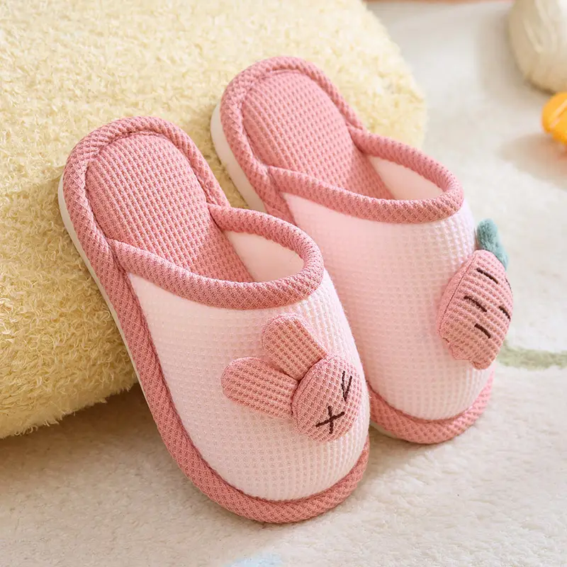 Winter New Cotton Slippers for Children, Wholesale Home Cotton Shoes for Babies, Boys' Warm Shoes, Non-Slip Girls' Plush Slippers