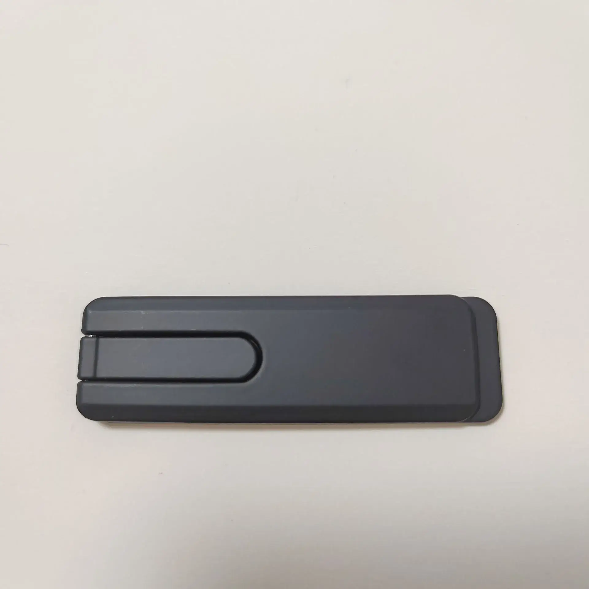 Magnetic Phone Holder for Desktop Use - Image 13