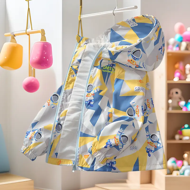Boys' Blue Cartoon Coat 2025 Spring Casual Western Style - Image 10