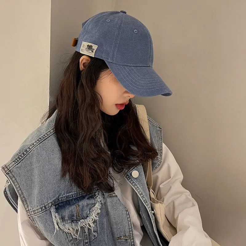 Women Korean Style Black Baseball Cap with Chain Strap - Image 7