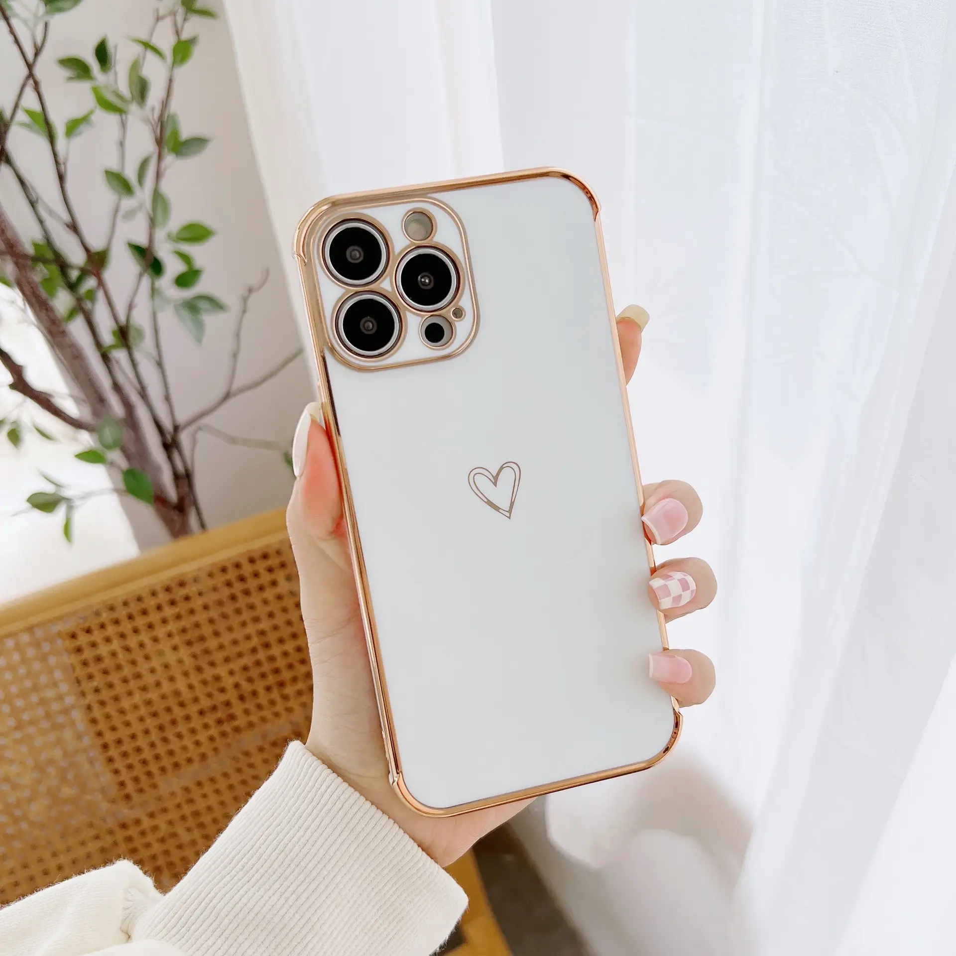 Apple 16Promax Mobile Cover with 6D Gold Plating