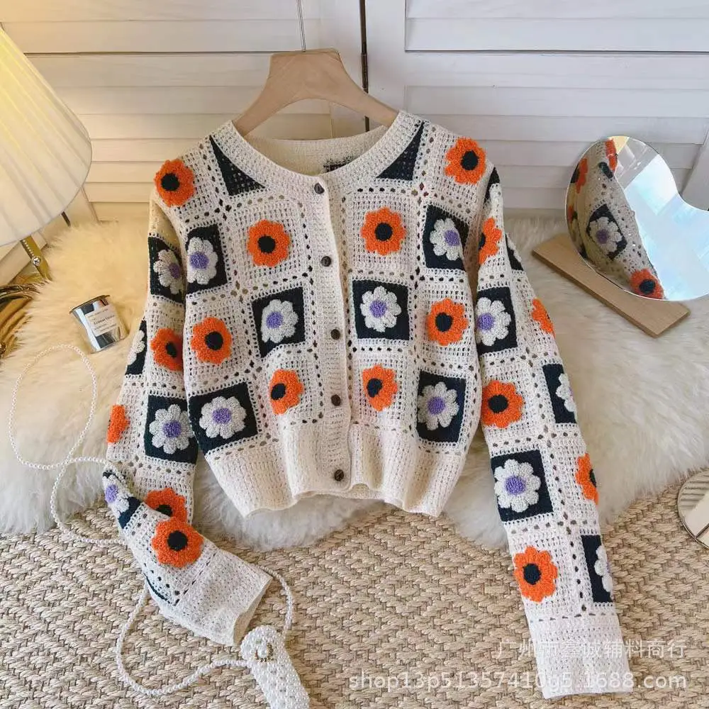 Women's Knitted Flower Cardigan Blue Round Neck Short - Image 10