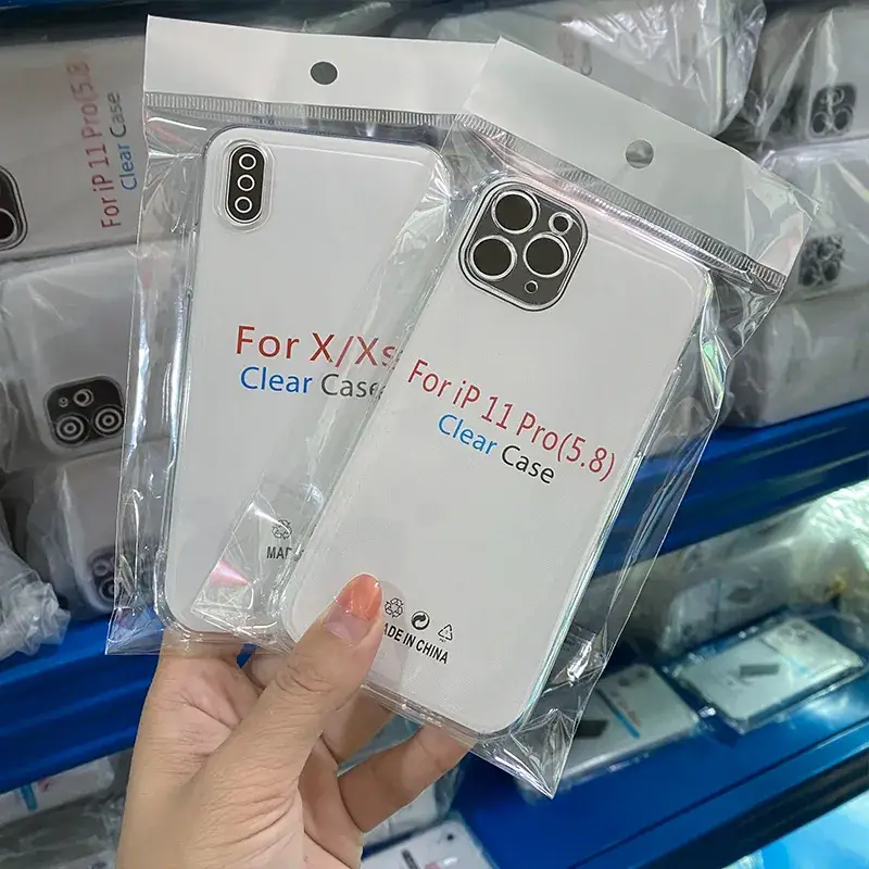 Transparent iPhone 16 Protection Cover XS - Image 3