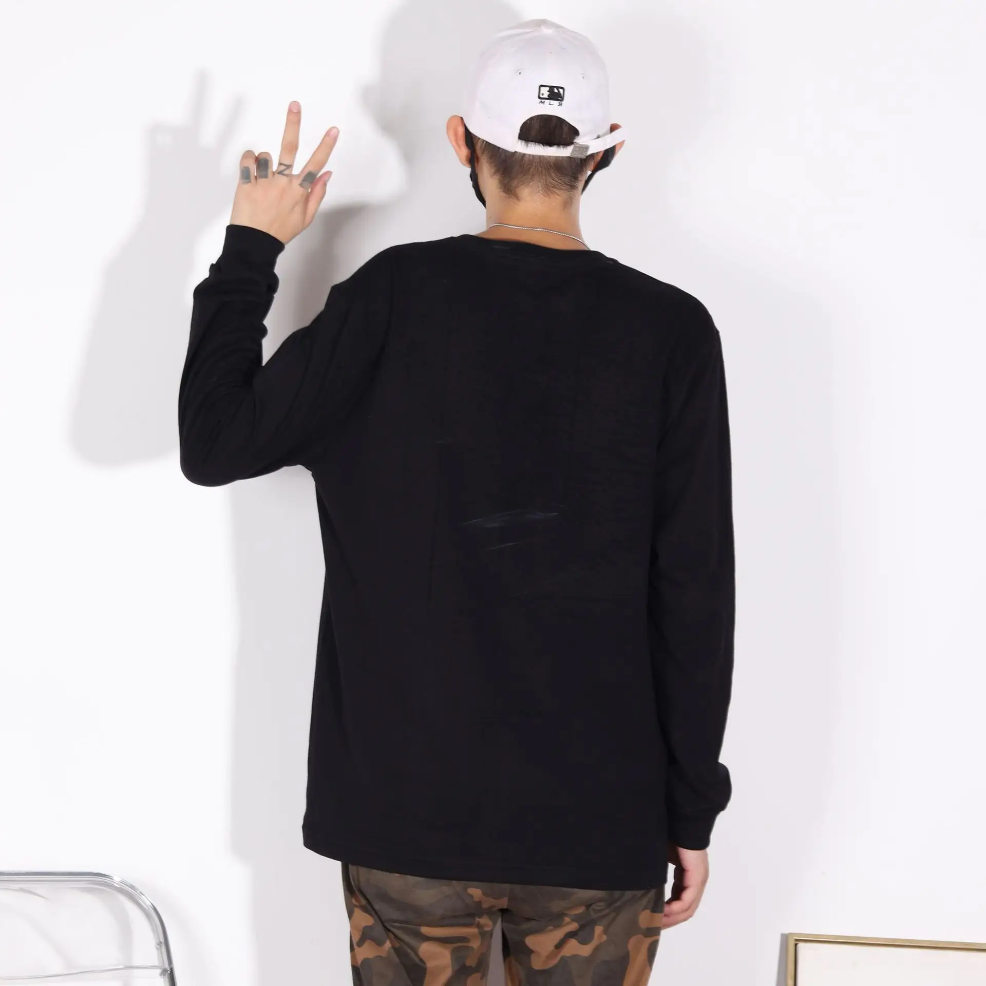 Women Long Sleeve Black T-Shirt Cotton Loose Bottoming Autumn Winter