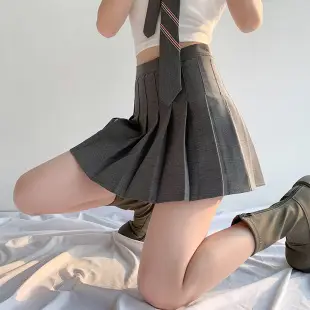 Black High-Waisted Mini Skirt A-Line One Step — feature 25
