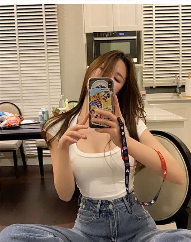 Women's White Crop Top Short Sleeve U-Neck Summer 2025 — feature 17