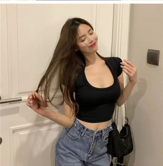 Women's White Crop Top Short Sleeve U-Neck Summer 2025 — feature 24