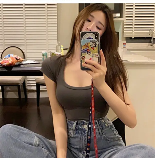 Women's White Crop Top Short Sleeve U-Neck Summer 2025 — feature 37