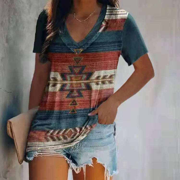 Women's 2022 V-Neck Printed T-Shirt Shorts Set - Image 17