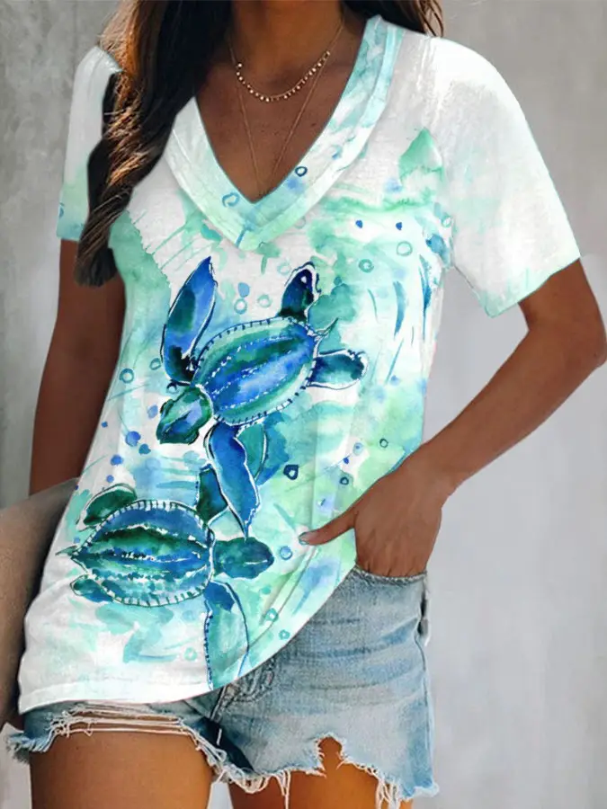Women's 2022 V-Neck Printed T-Shirt Shorts Set - Image 12