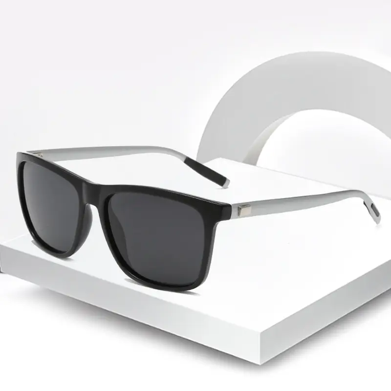 Men's Black Polarized Sunglasses European American Metal Retro Box