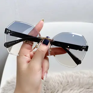 Women Frameless Sunglasses Brown Gradient Travel Driving Wholesale â feature 27