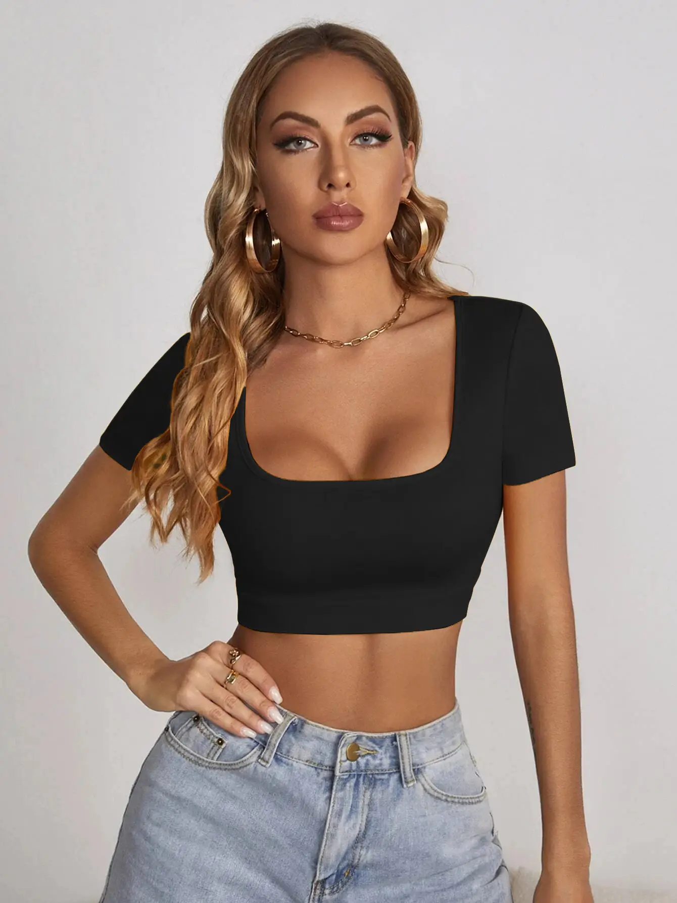Women Square Collar Navel Baring T-Shirt Red Slim Fit — feature 19