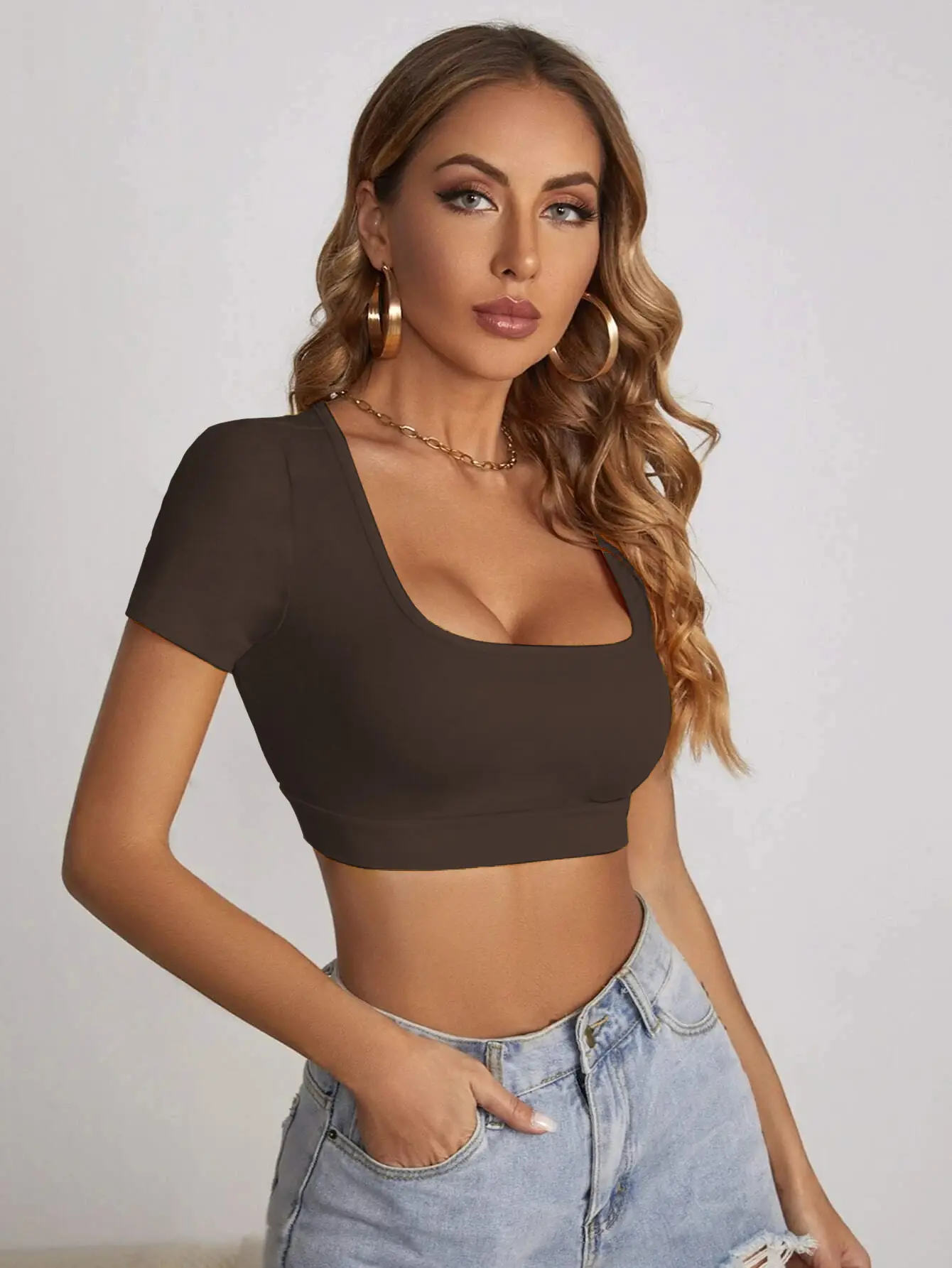 Women Square Collar Navel Baring T-Shirt Red Slim Fit — feature 21
