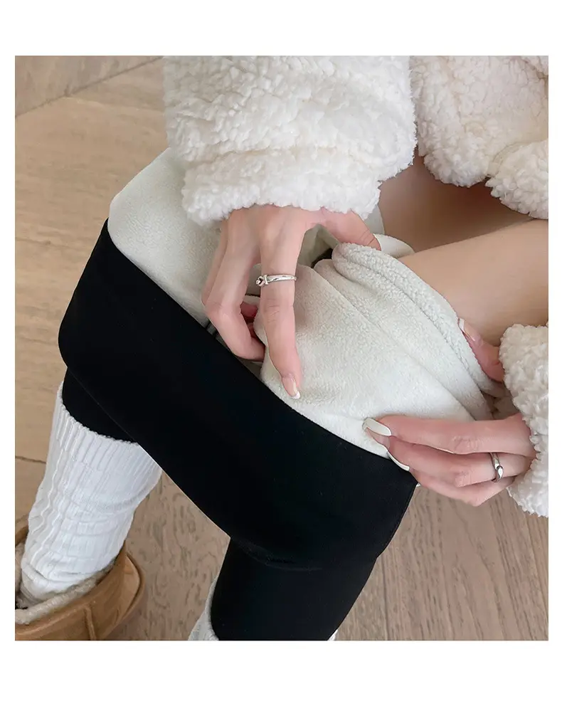 Black Fleece Lined Butt-Lifting Yoga Pants for Women — feature 33