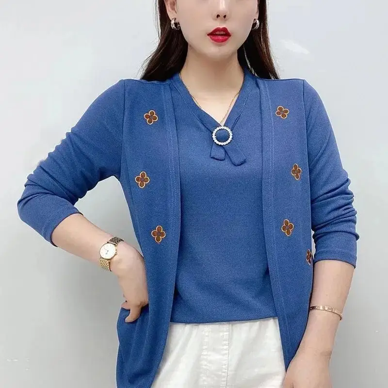 Blue Embroidered Slimming V-Neck Cardigan Large