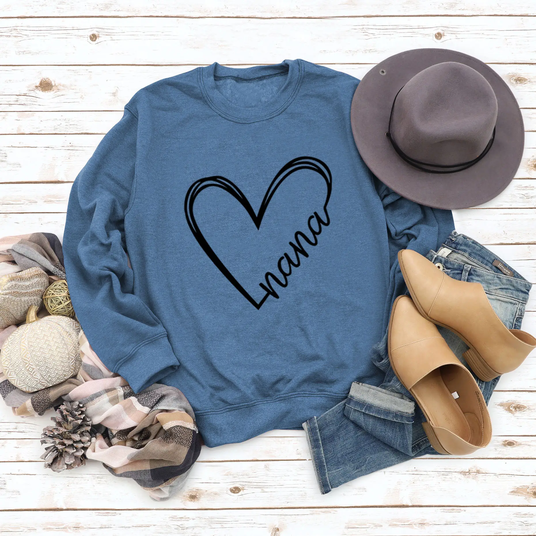 Women's Blue Heart Print Sweatshirt Long Sleeve Winter Wear - Image 13
