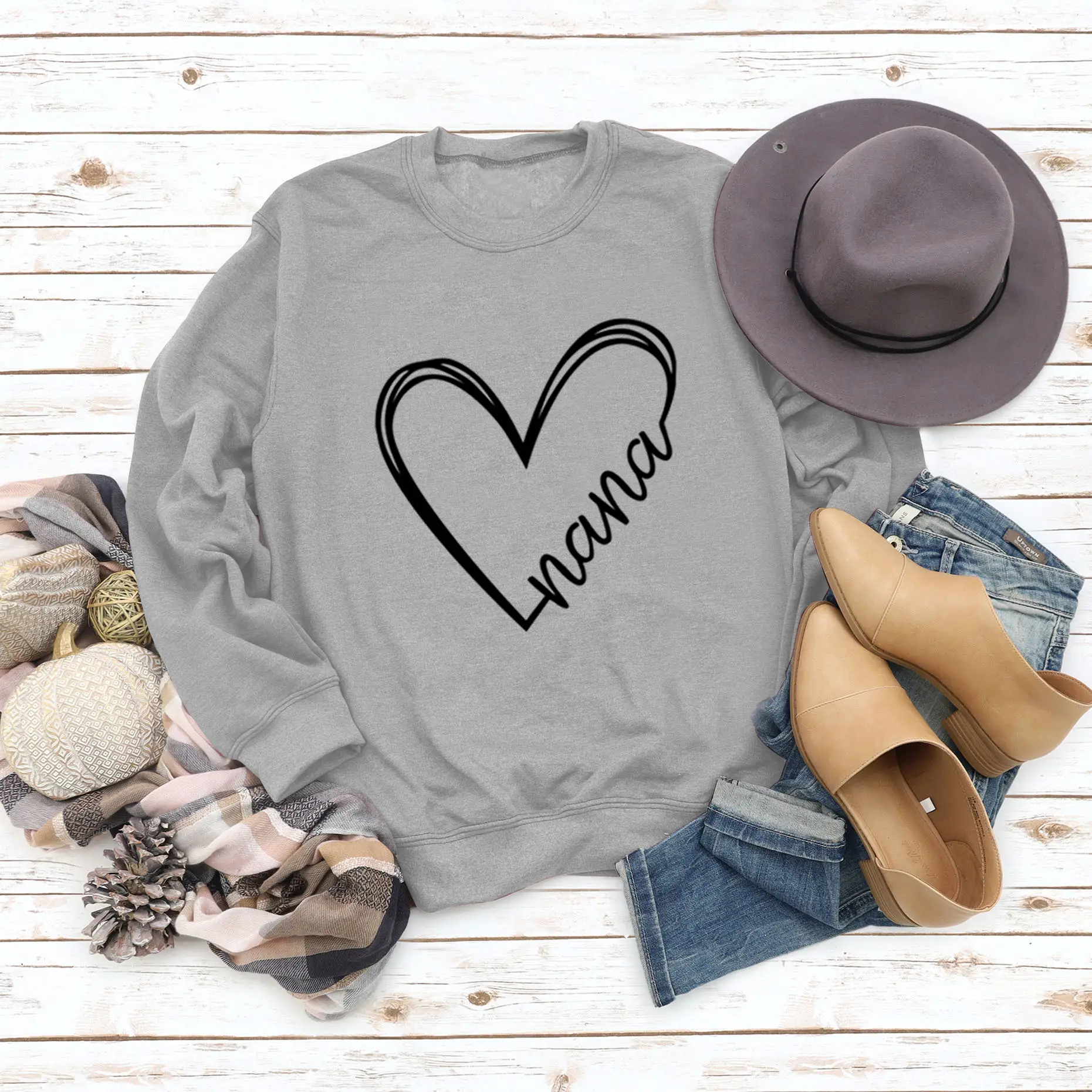 Women's Blue Heart Print Sweatshirt Long Sleeve Winter Wear - Image 5