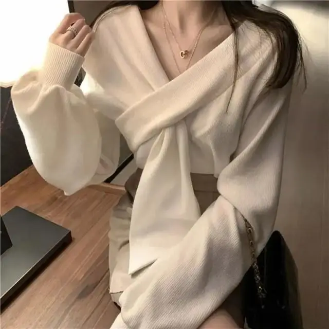 Women Long Sleeve V Neck Knit Top Set White — feature 2