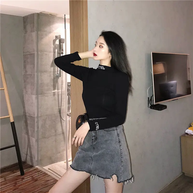 Women's Embroidered Long Sleeve T-Shirt White Winter — feature 18