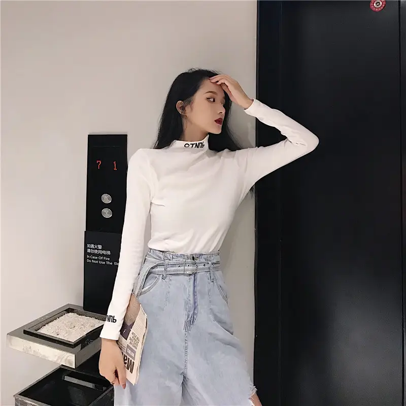 Women's Embroidered Long Sleeve T-Shirt White Winter — feature 3