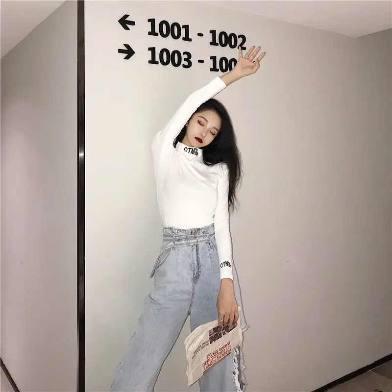 Women's Embroidered Long Sleeve T-Shirt White Winter — feature 6