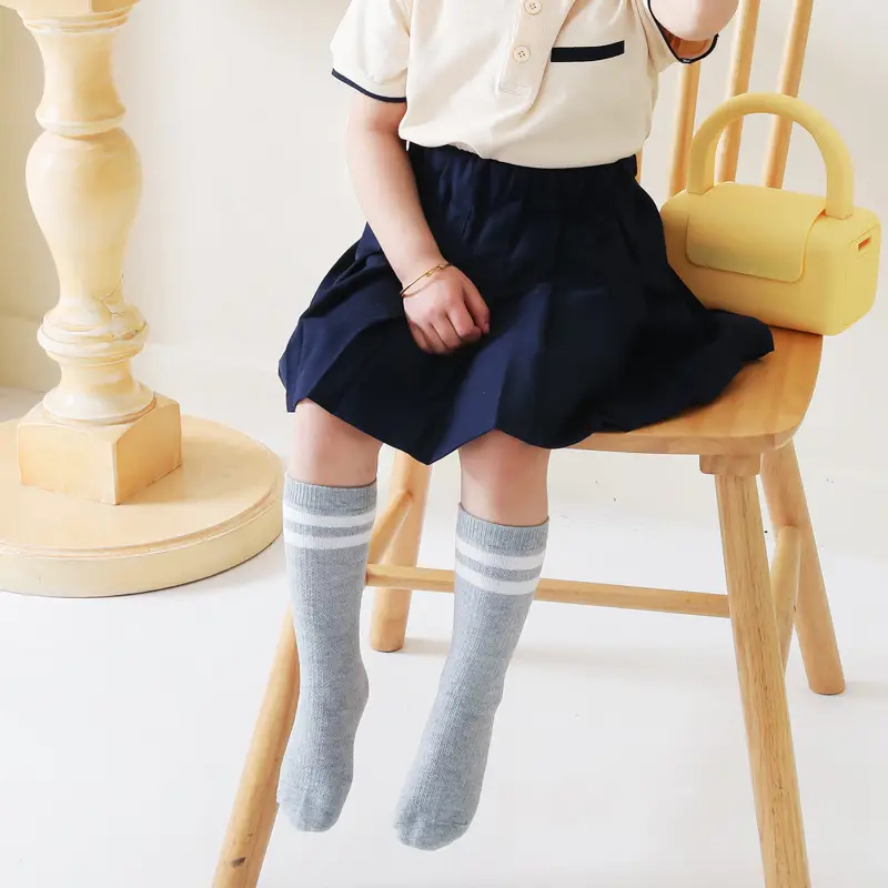 Spring Mesh Boneless White Student Socks - Image 9