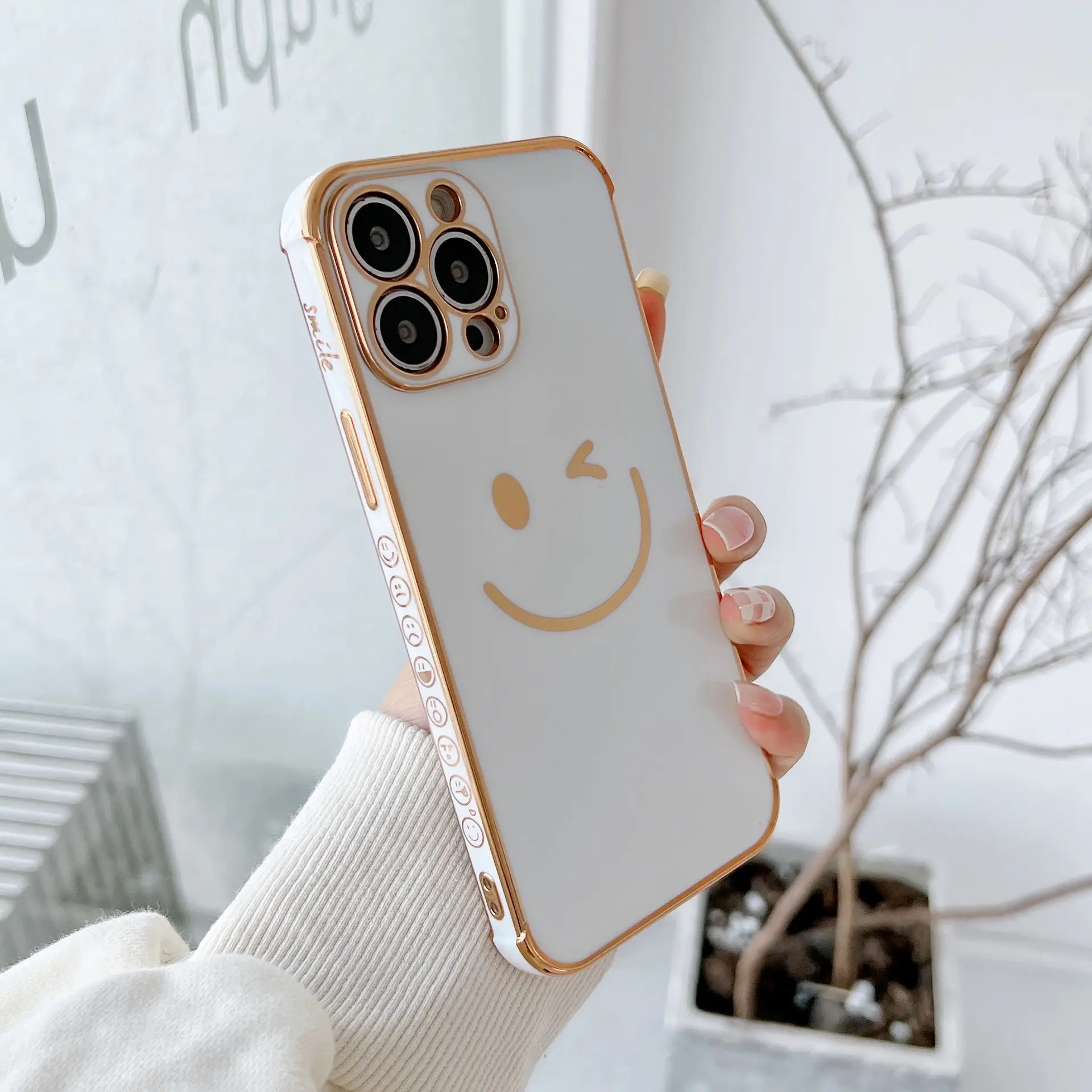 Apple 16Promax Case with 11 Smiley Design - Image 4