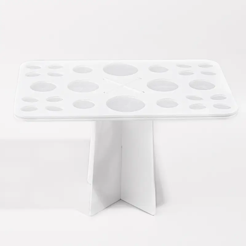 26 Hole Round White