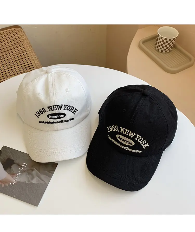 American Retro Black Embroidered Cap for Women — feature 11