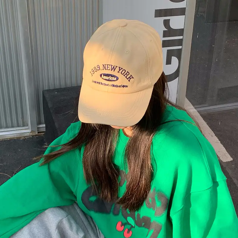 American Retro Black Embroidered Cap for Women