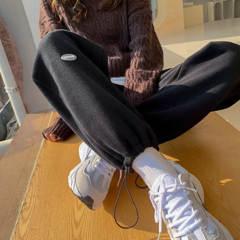Women Fleece Lined Grey Sports Pants Wide Leg Loose Fit - Image 5