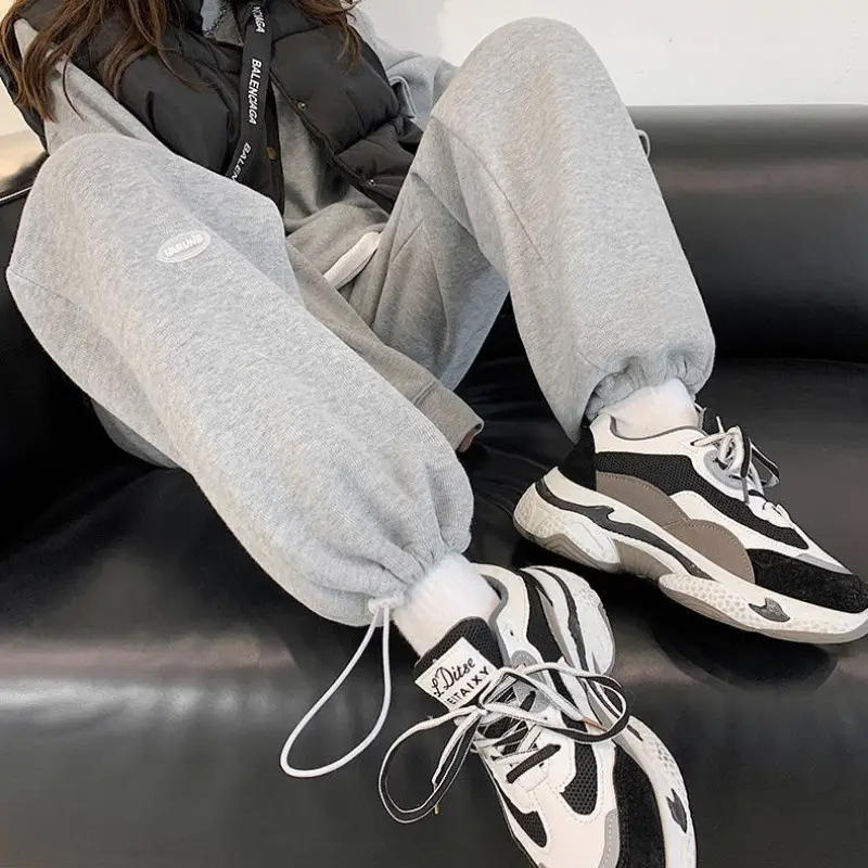 Women Fleece Lined Grey Sports Pants Wide Leg Loose Fit — feature 11