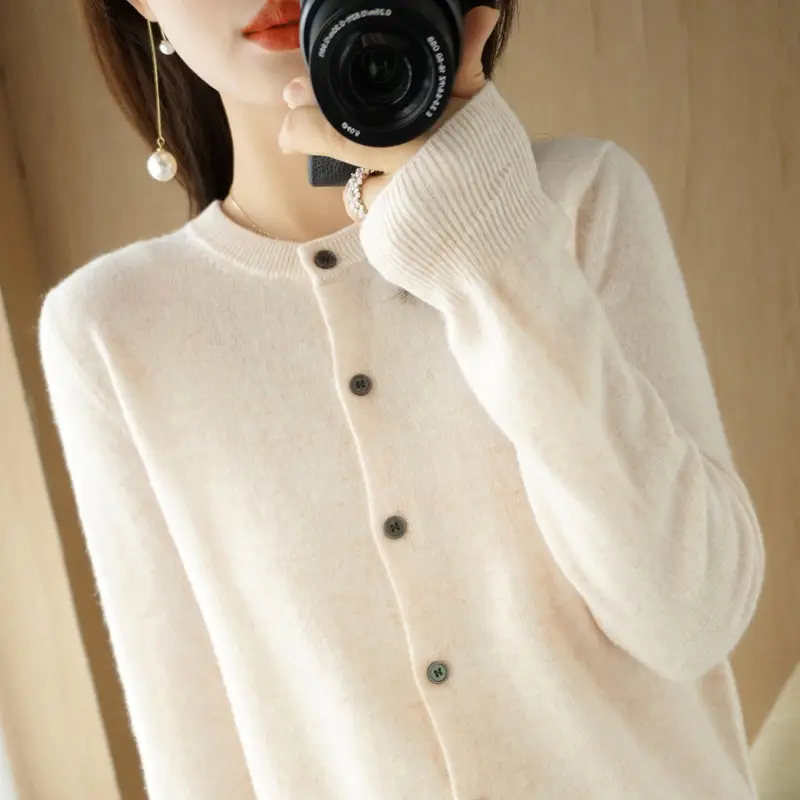 Women's Blue Knitted Cardigan Long Sleeve Round Neck