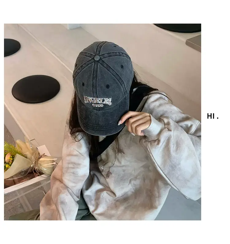 American Retro Letter Baseball Cap Women Face Small — feature 6