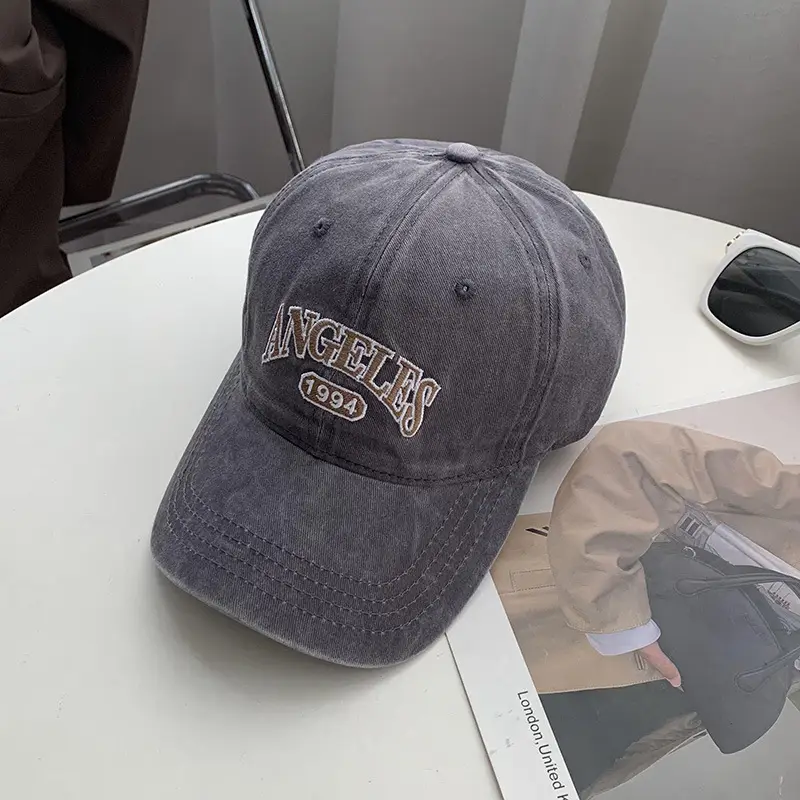 American Retro Letter Baseball Cap Women Face Small